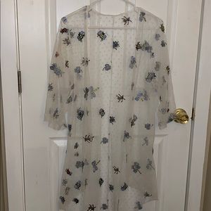 White mesh kimono 🐝